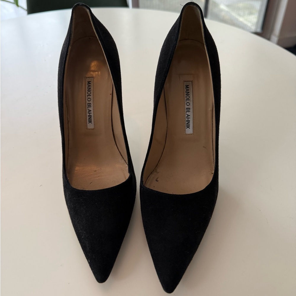 Manolo Blahnik Classic Black Heels